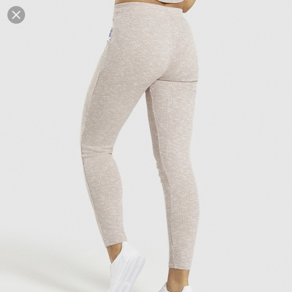 Gymshark Slounge Joggers - Picture 3 of 5